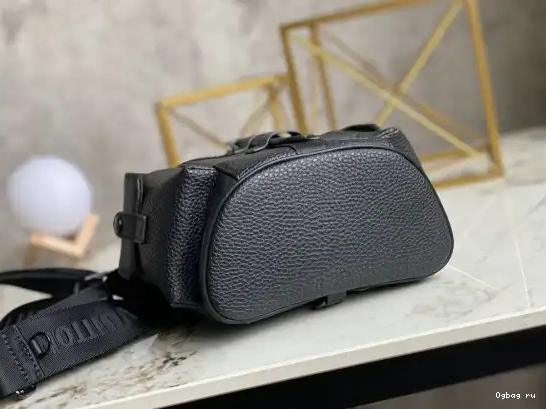 LOUIS XS VUITTON CHRISTOPHER 0326